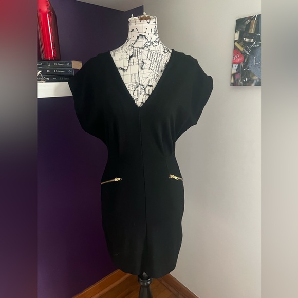 French Connection Dresses & Skirts - French Connection Dress